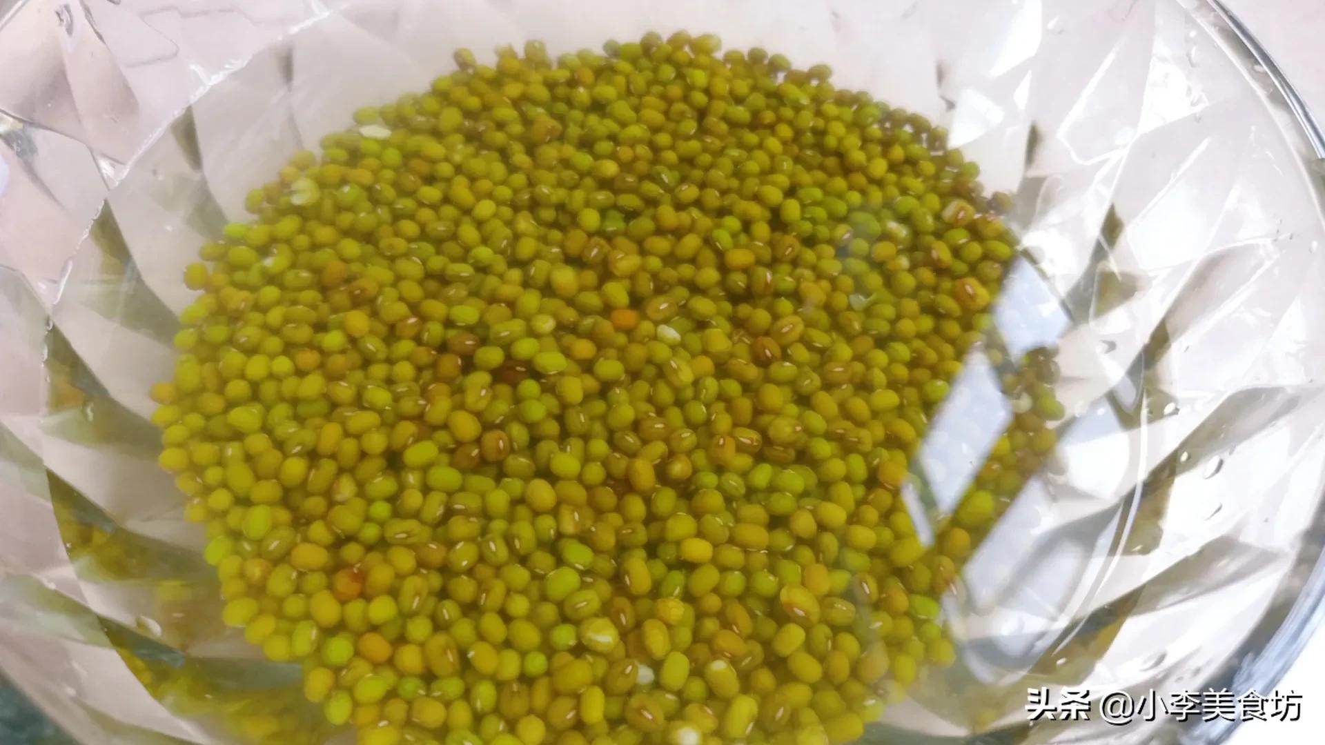 家庭酥皮绿豆饼做法,家庭版自制酥皮绿豆饼