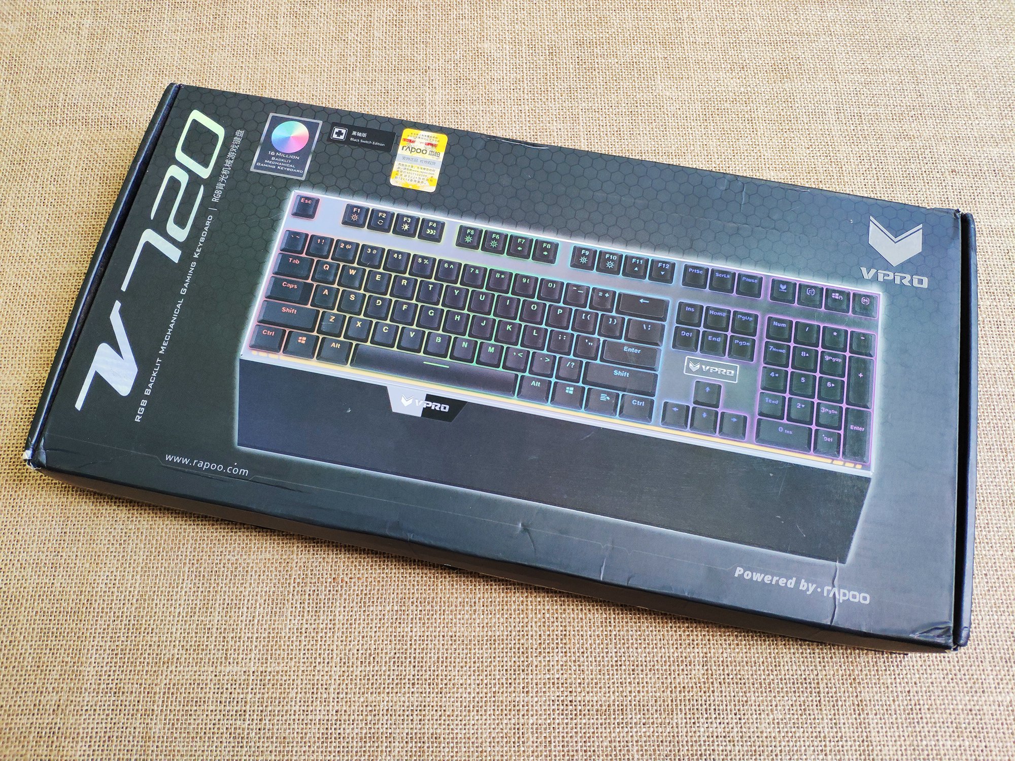 入门级机械键盘选雷柏还是达尔优,入门级机械键盘推荐