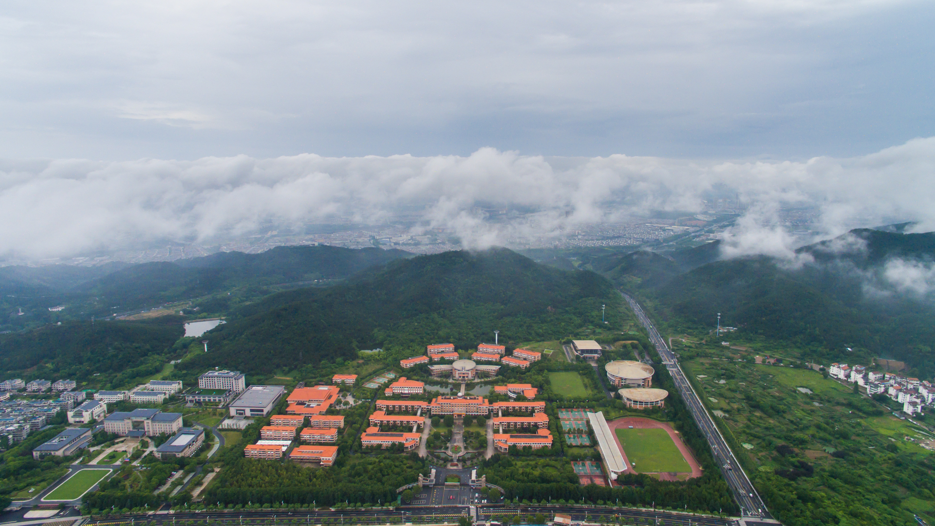 义乌中学风景,义乌最美学校