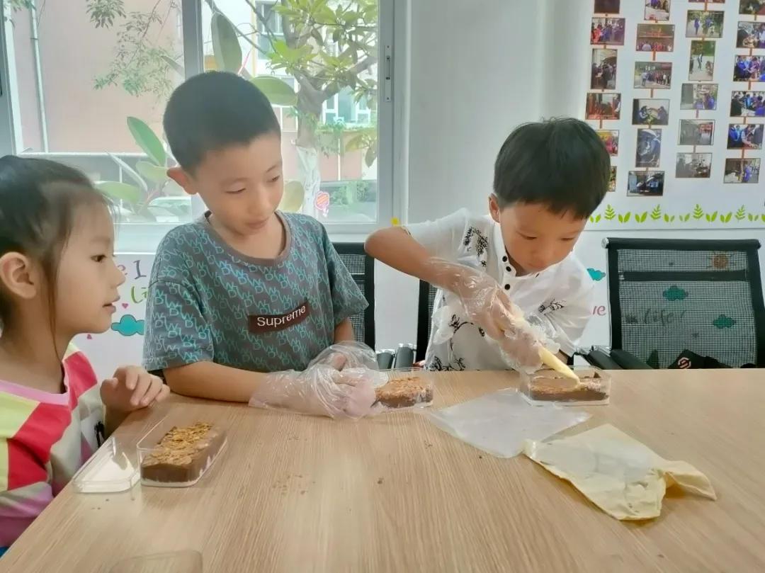 欢乐假期·童心飞扬｜五津街道“夏令营”活动嗨不停~