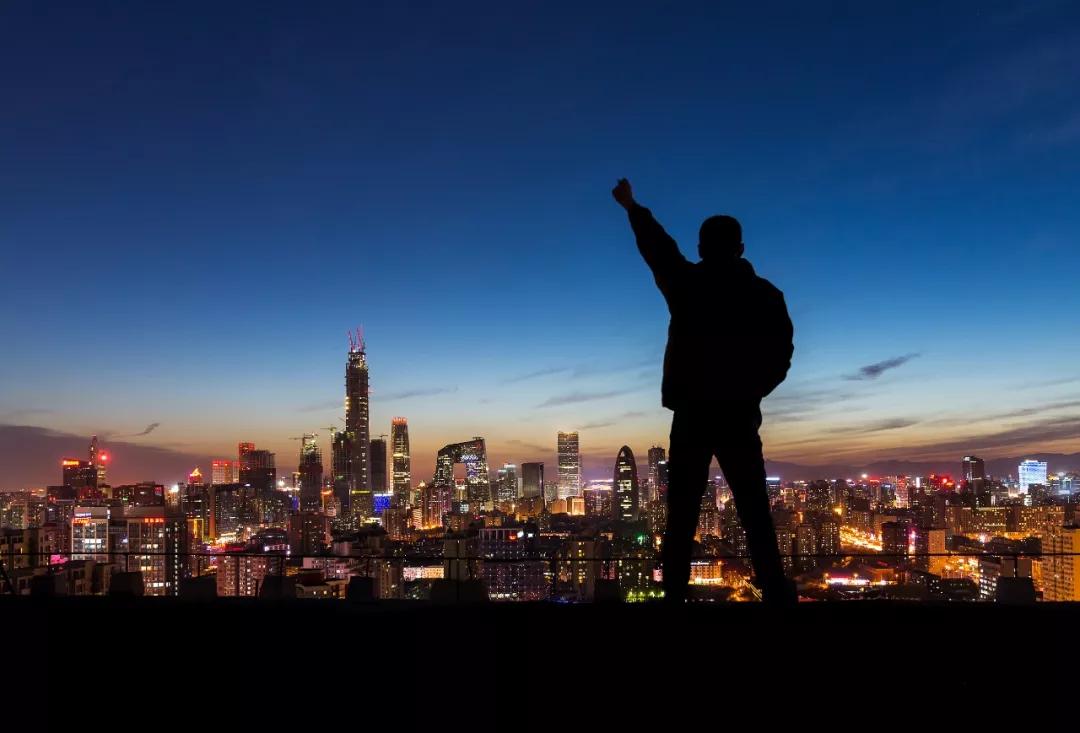 学习易经能让心情愉悦避开霉运吗,易经人在低谷时候怎么翻身