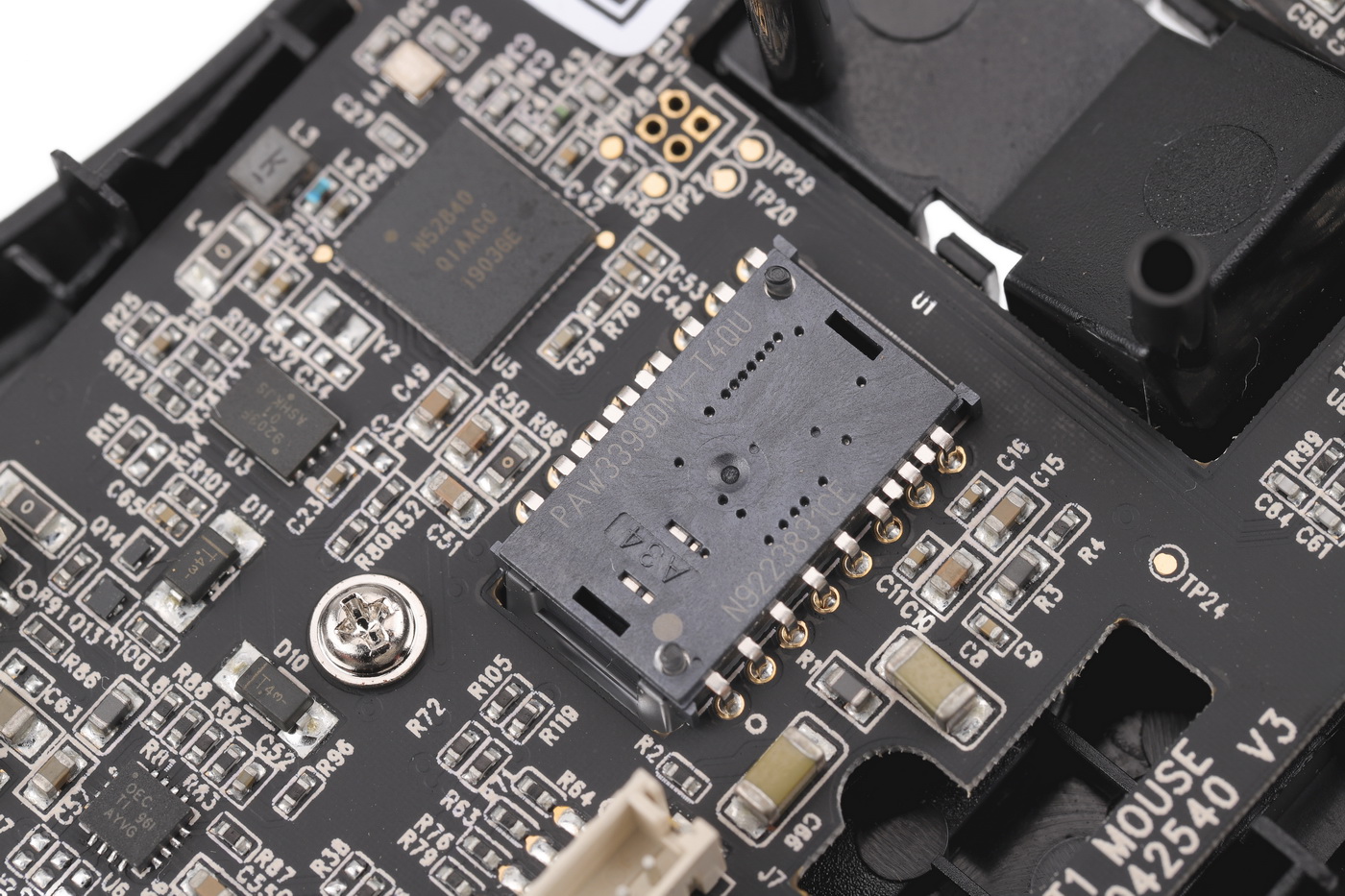 鼠标不打孔如何减重,鼠标超轻量化