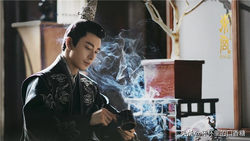 10位男星演皇帝！成毅邪媚腹黑，罗云熙高雅柔情，徐开骋是疯帝王