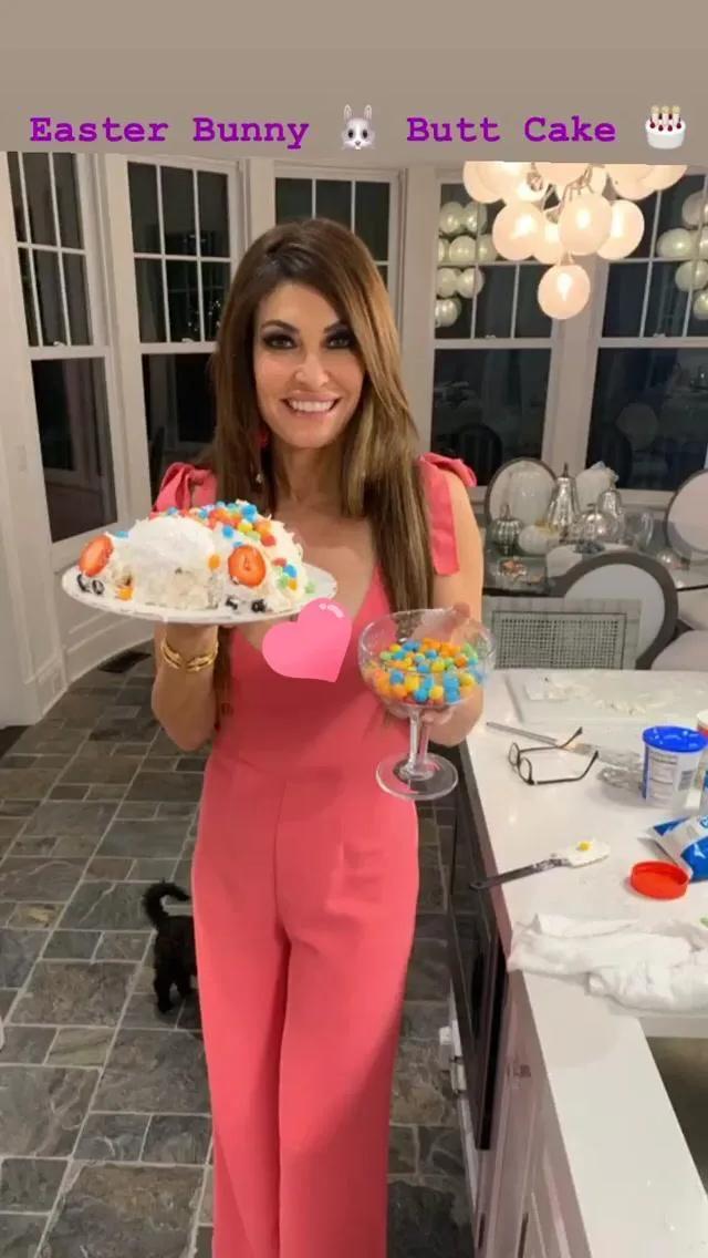 揭秘特朗普的准儿媳 (特朗普夫人最新着装)