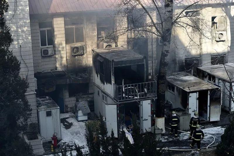 你被宿管阿姨没收过违规电器吗,宿管阿姨有权利没收学生充电器吗