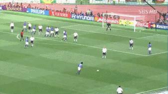 万人迷贝克汉姆经典传奇,万人迷贝克汉姆挂靴