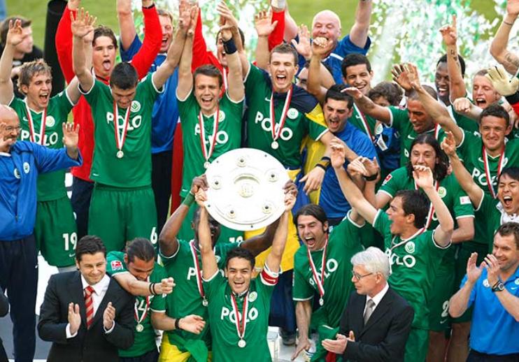 难忘的德甲最强三叉戟！横扫联赛吊打拜仁！夺64年队史首座冠军！