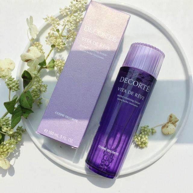 适合混油皮的补水化妆水,哪些化妆水适合湿敷