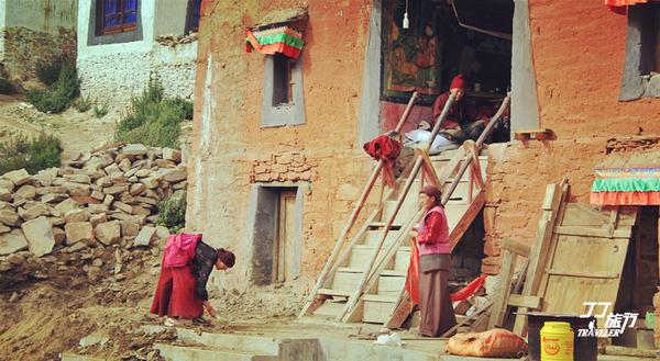 藏西秘境深度解析,藏戏的特点