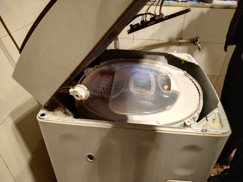 海尔全自动波轮洗衣机不排水原因,海尔全自动洗衣机波轮转不脱水