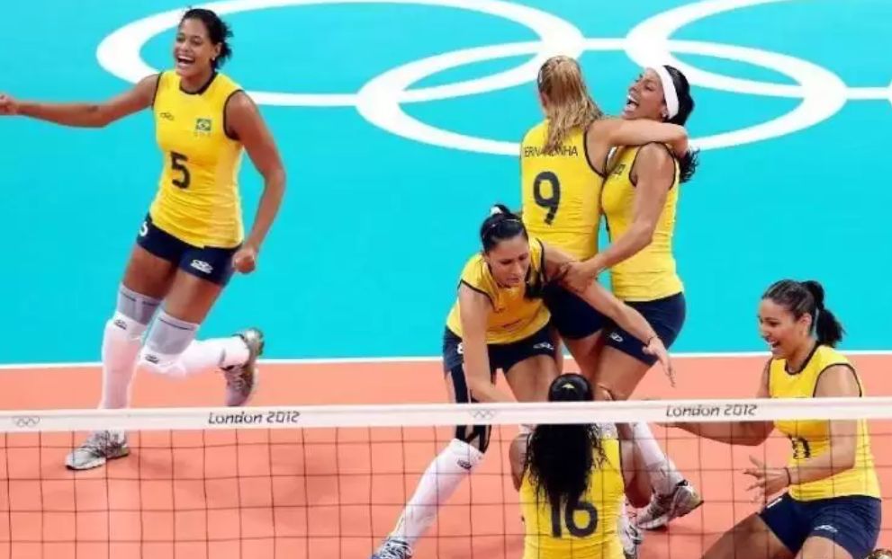 中国女排加油拿世界冠军,中国女排加油为国争光