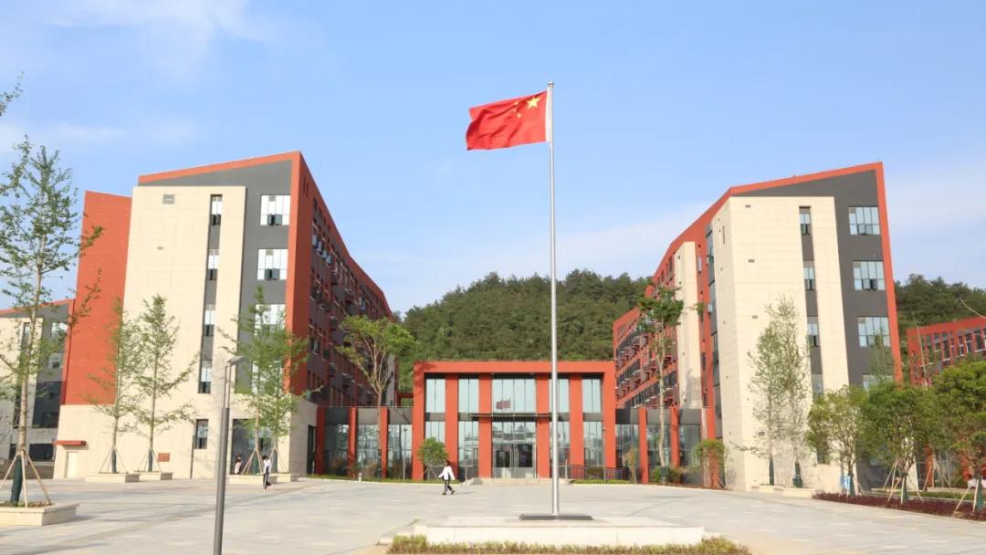 湖北十堰有研究生点的学校,湖北十堰研究生学校