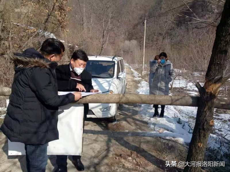 河南洛阳：山村群众采购难，他把面包车开出来：我替你们买