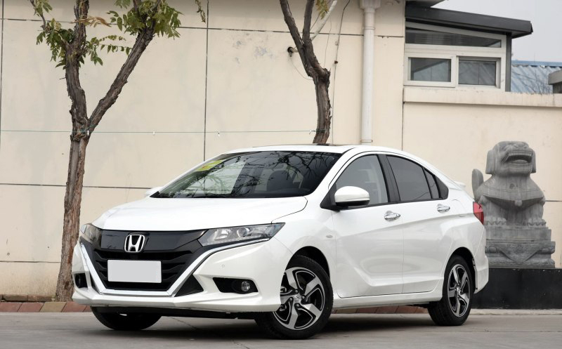 本田最惨的车,2012款本田思铂睿type-snavi