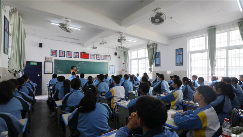 市第二中学:体育特色铸造素质教育“金名片”