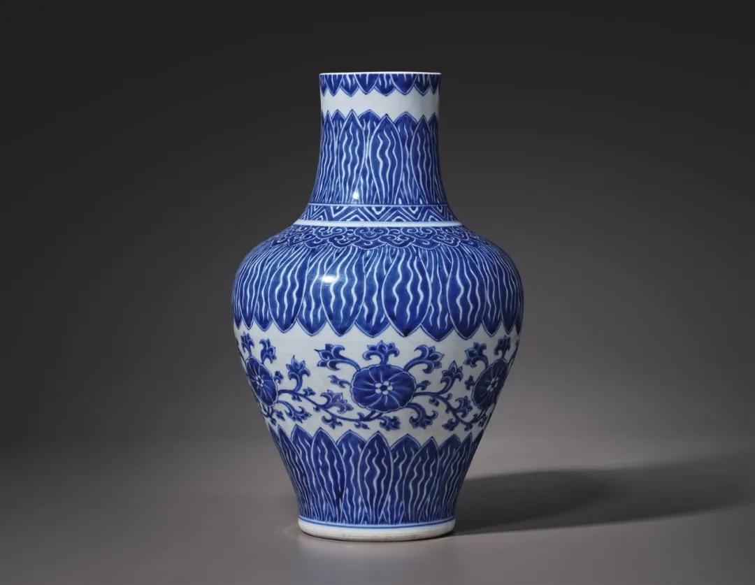 2024春拍晚清瓷器成交记录,2021中国艺术品明清瓷器成交前十