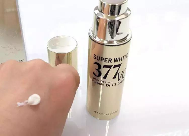 vc白天涂还是晚上涂,vc白天吃还是晚上吃比较好