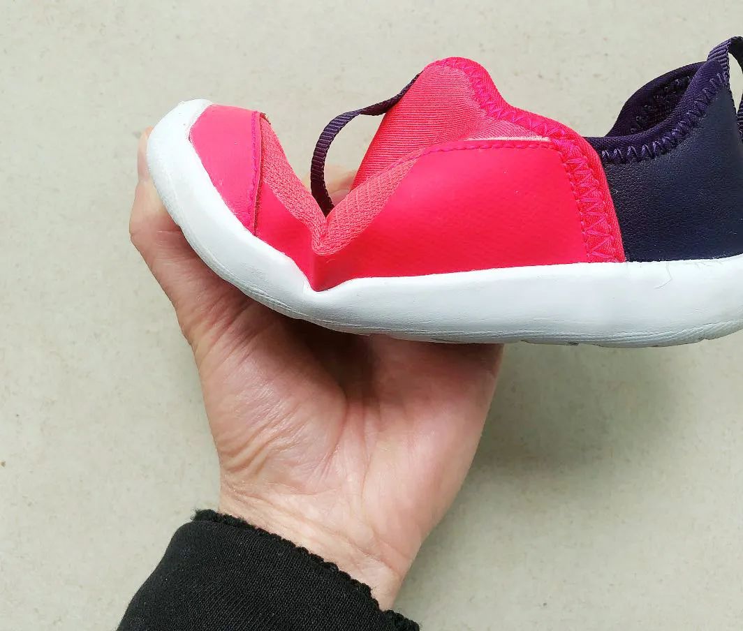 还在买mikihouse吗？没买对影响孩子脚部发育，这些误区要避开！