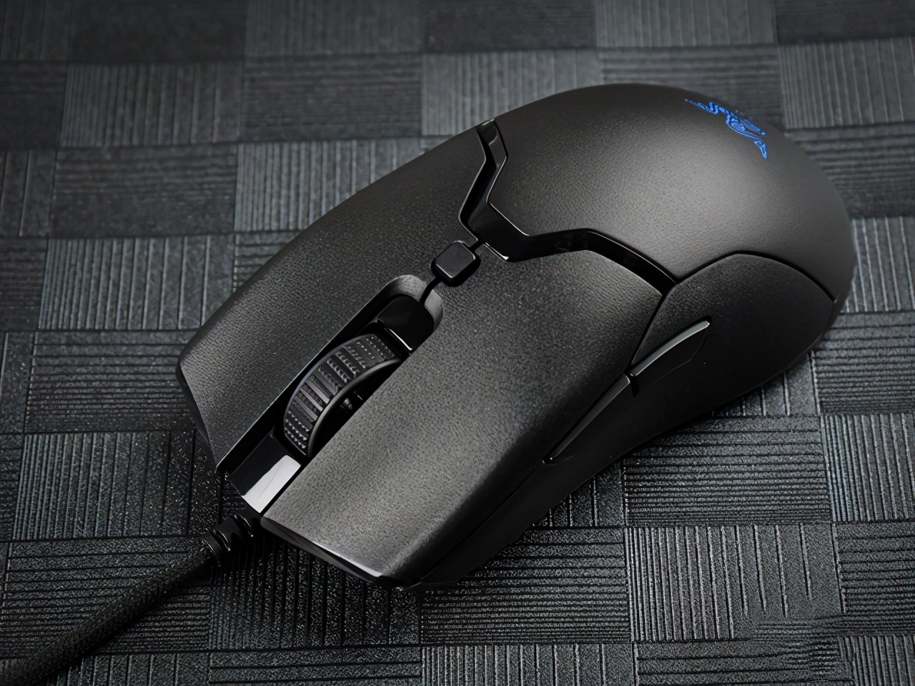 推荐几款好用的平民低价游戏鼠标,性价比较高的游戏鼠标推荐