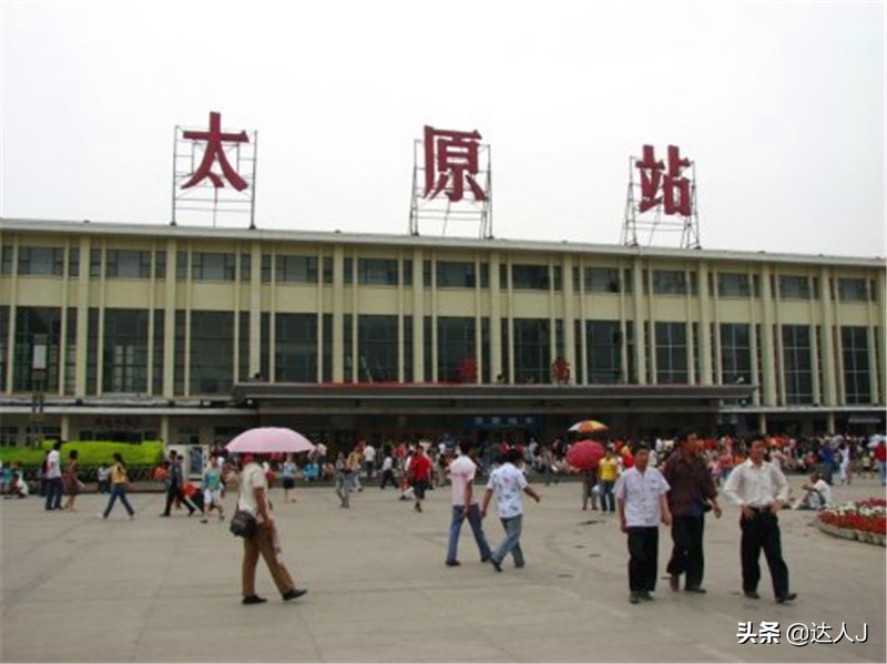 跟着小天才继续出门采购,跟着小天玩游戏