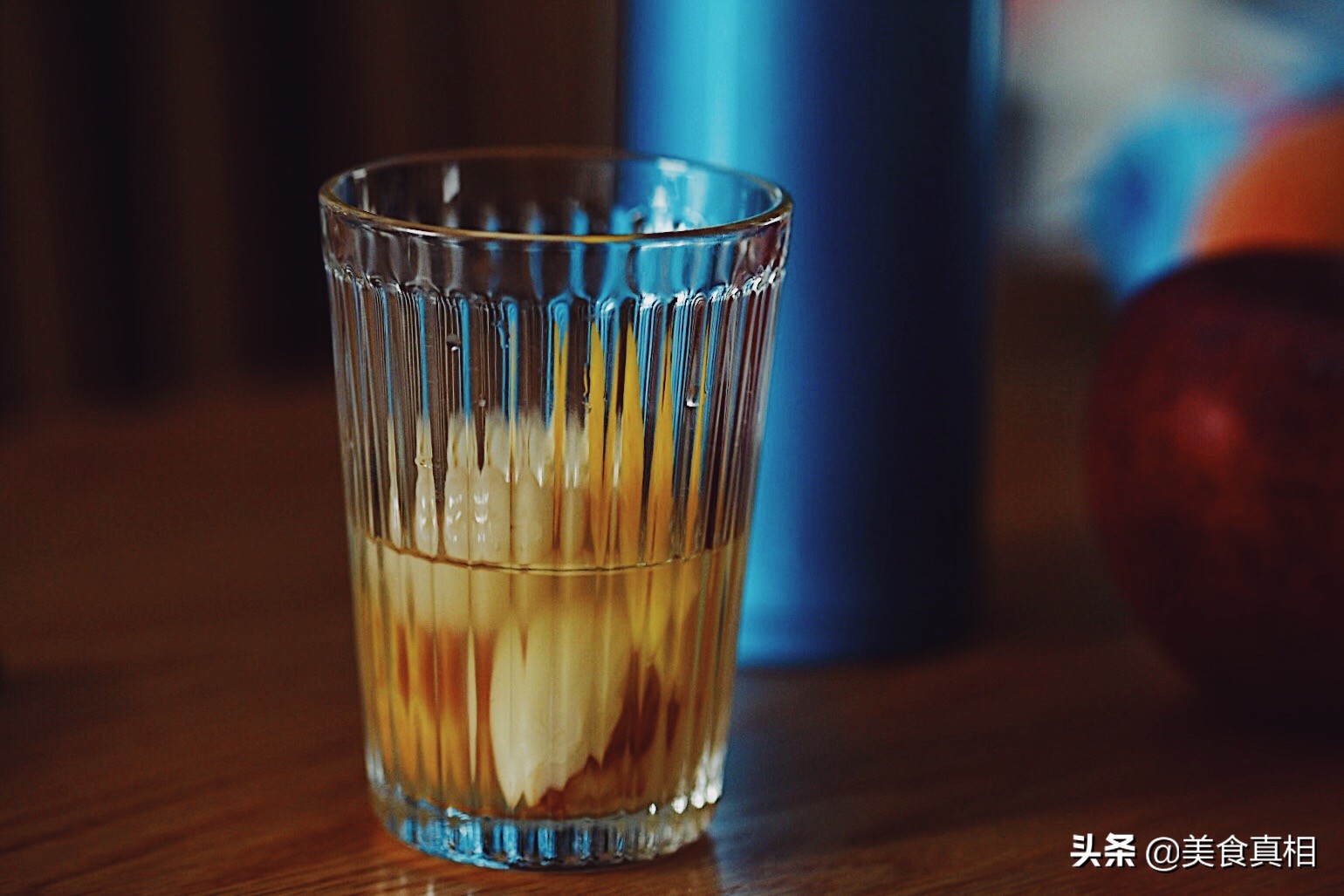 果饮鲜茶鲜榨果汁,荔枝乌龙鲜果茶