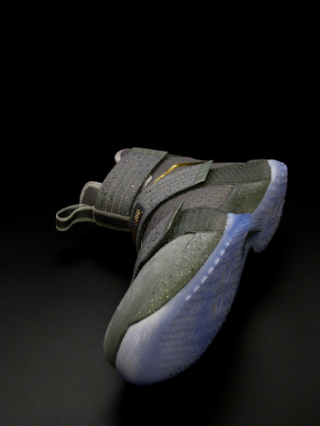 李宁冒牌货在哪里拿,李宁有人做山寨货吗