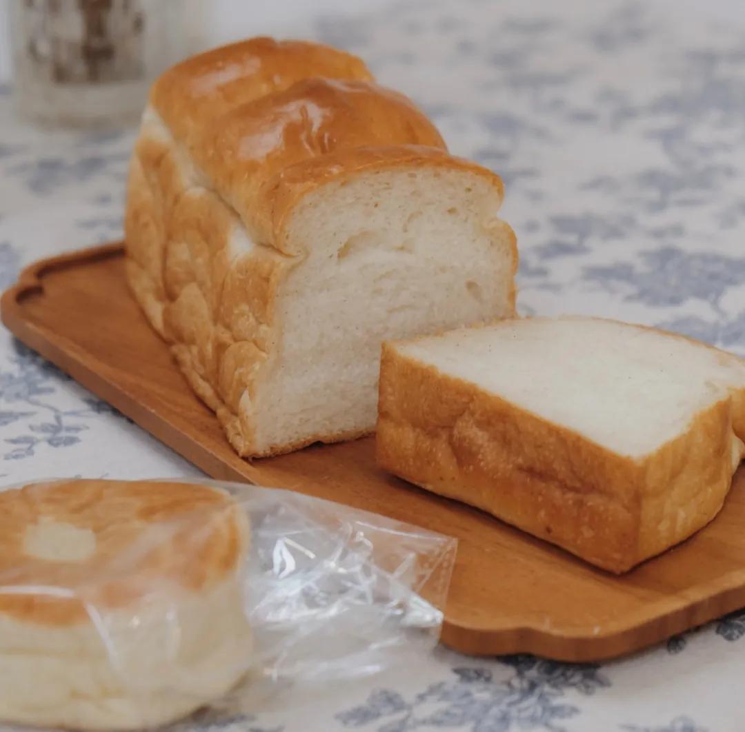 喜欢在杭州吃吃吃，还不是因为有这些神仙面包店