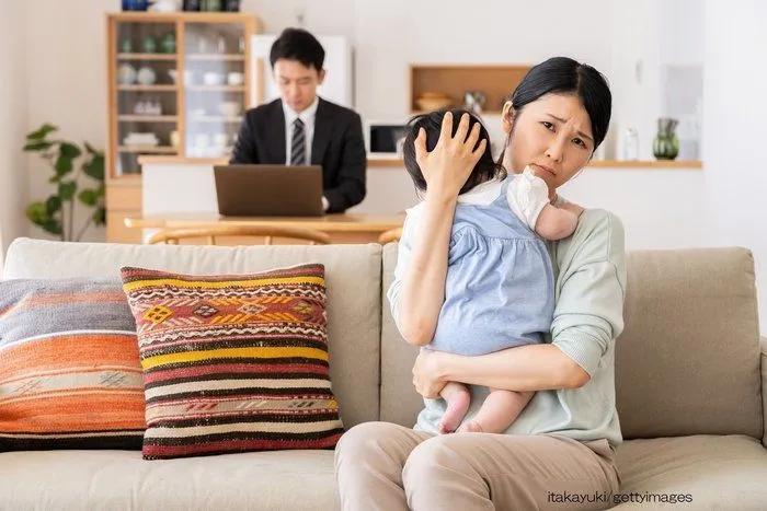 每一个居家隔离的日子，她们都巴不得老公去死