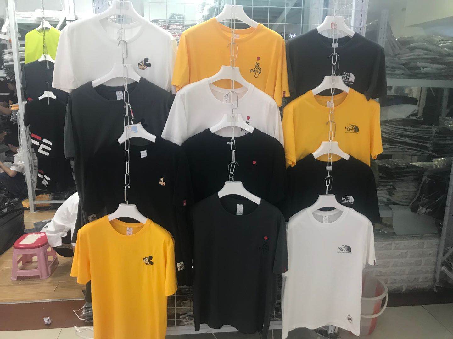 摆棉被套地摊能赚钱吗,在农村摆小吃地摊赚钱吗