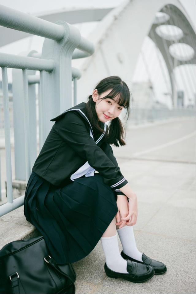 腾龙35-150mmf22.8,佳能351.4和501.2哪个好