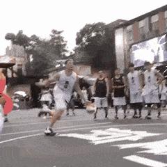 克莱汤普森温柔,克莱汤普森铁血战士