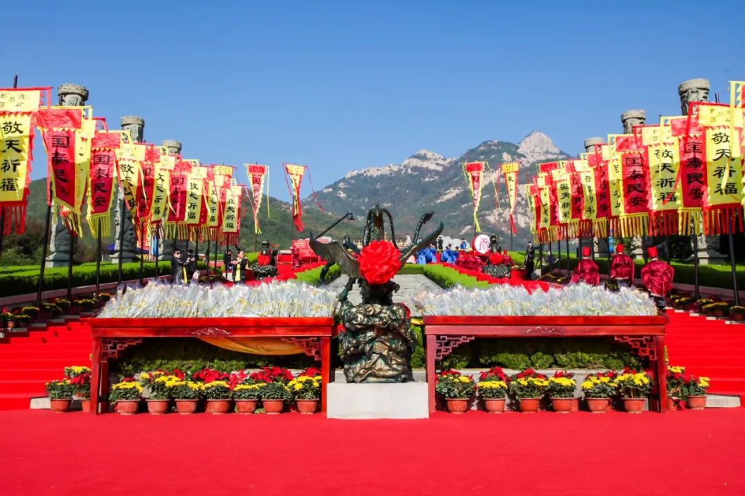 曾仕强仙逝后是火化还是土葬,曾仕强教授什么时间逝世的