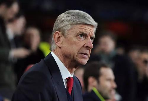 十大足坛学霸排名,盘点足球圈的五位超级学霸