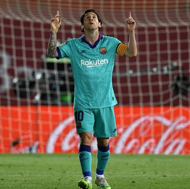 国王杯梅西一条龙破门,国王杯梅西王者归来