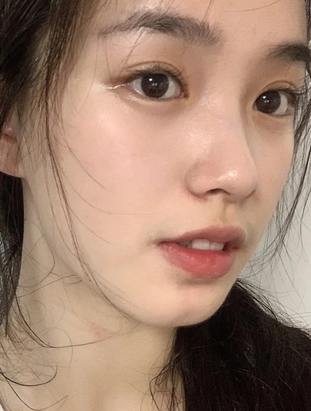 ahc神仙小水乳测评秋天可以用,cemoy和ahc水乳哪个好