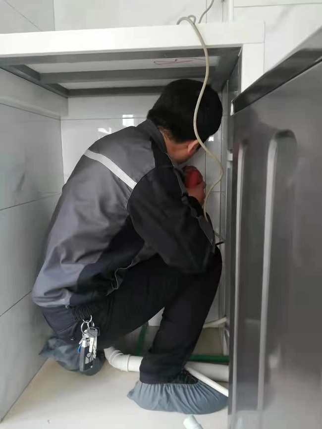 壁挂洗衣机会掉下来吗,卡萨帝壁挂式洗衣机能洗什么