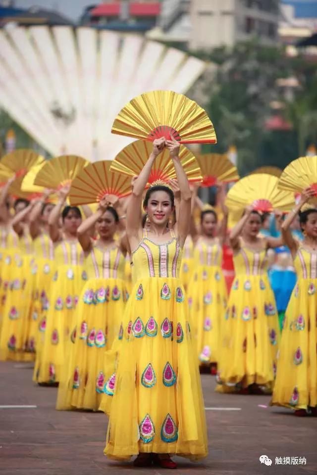 泼水节游演直播回放,泼水节舞蹈双江狂欢2018