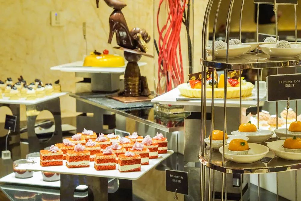 ¥168/位-海参花胶捞饭畅吃！小象拔蚌、天鹅贝、东南亚料理畅吃