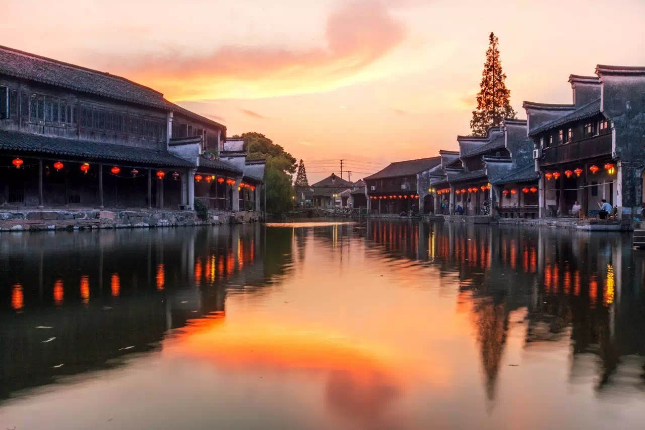来看看乌镇的夜晚,南浔古镇白天和夜晚不一样的美
