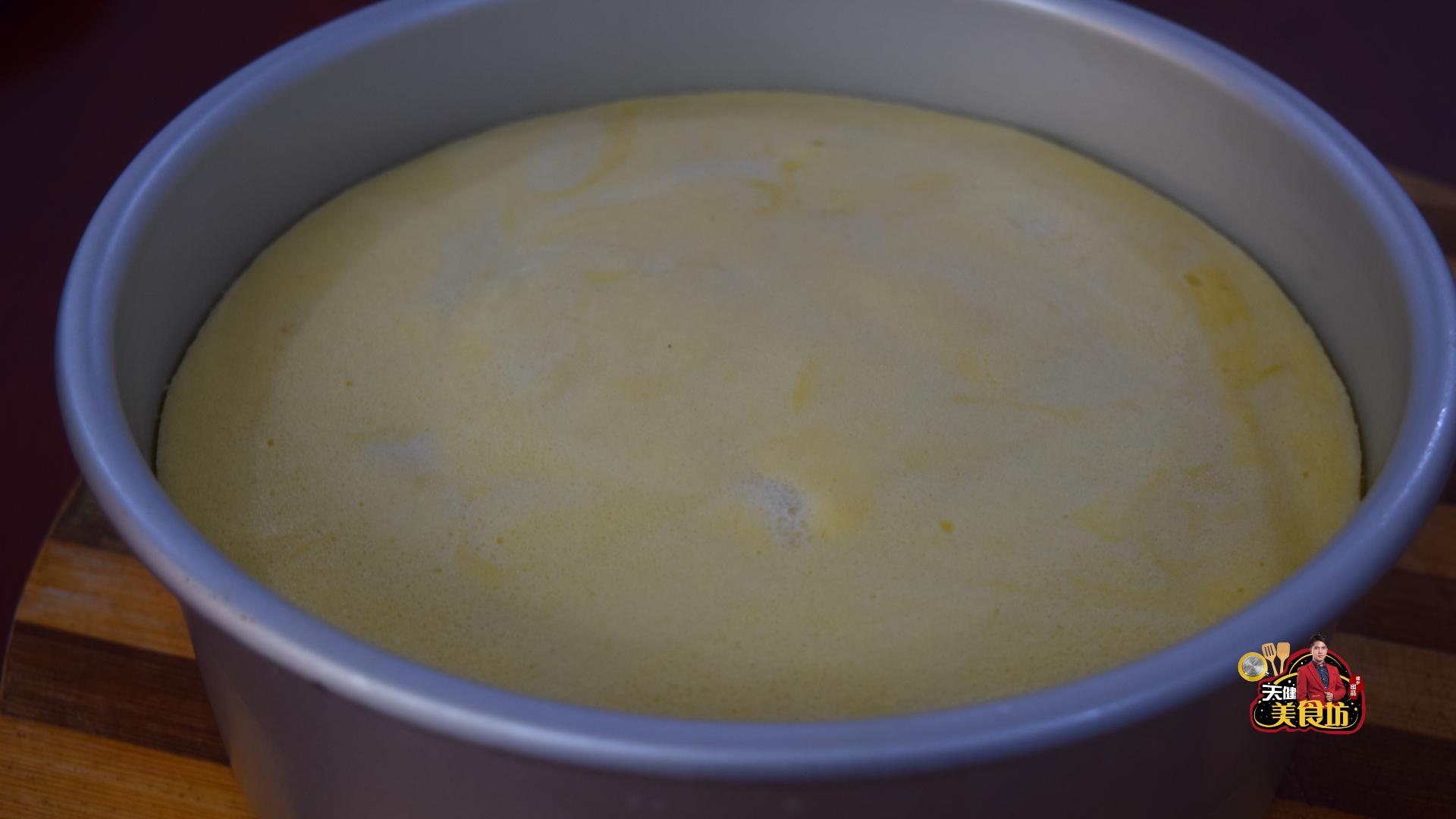 蛋糕最近火了，教你在家做蒸蛋糕，蓬松暄软不塌陷不开裂，零失败