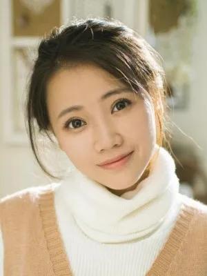 《万万》系列播出八年，配角凭借《扬名立万》一鸣惊人，主角沉寂