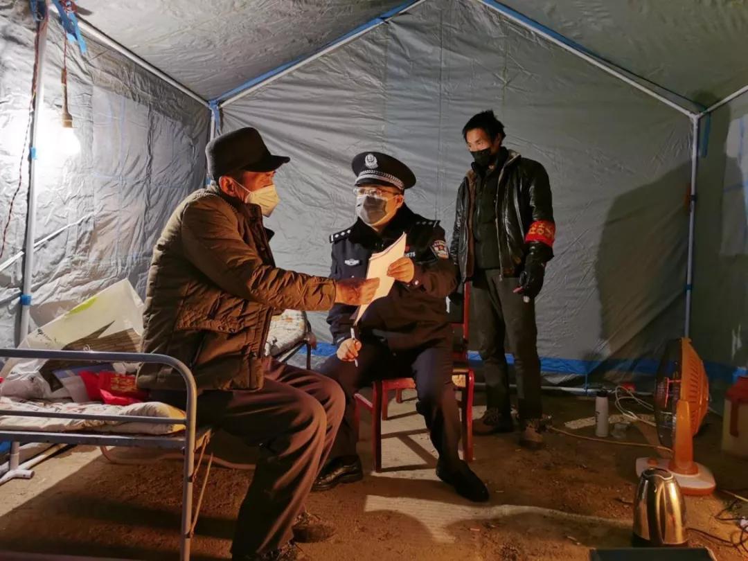 抗击疫情西安公安在行动,青春战疫情活力在基层