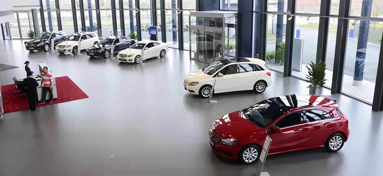 引擎盖下的4S店吃瓜指南