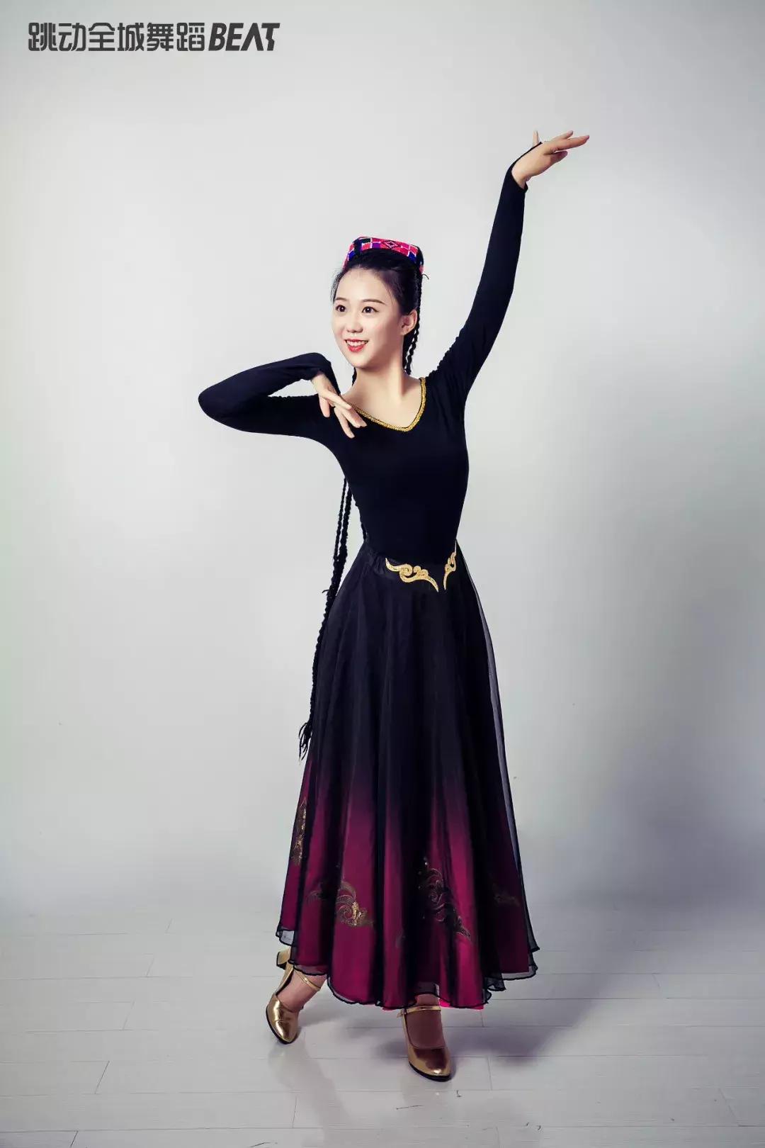 跳舞重心不稳导致身体僵硬,跳舞转圈时重心不稳应该怎么办