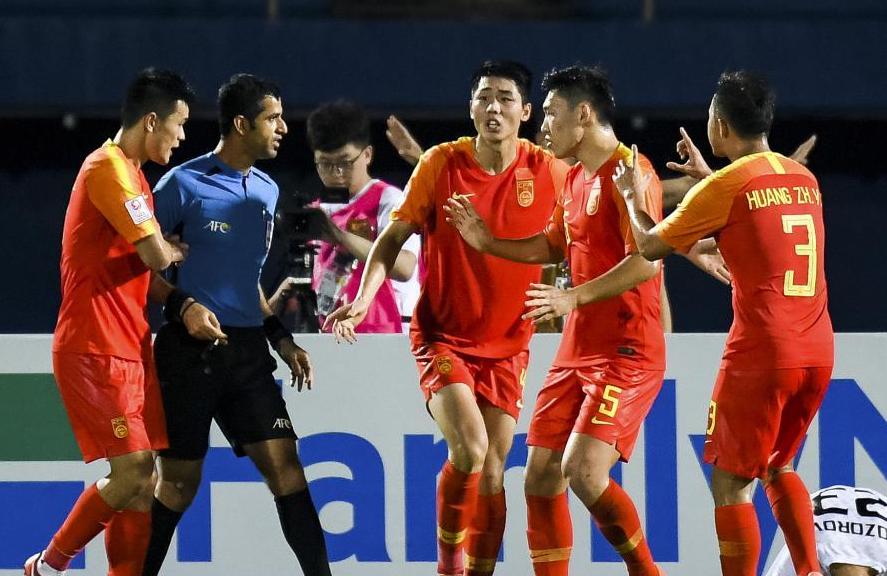 又来搞笑了！国奥球员被传赛后写千字检讨，球迷一句话逗笑全场