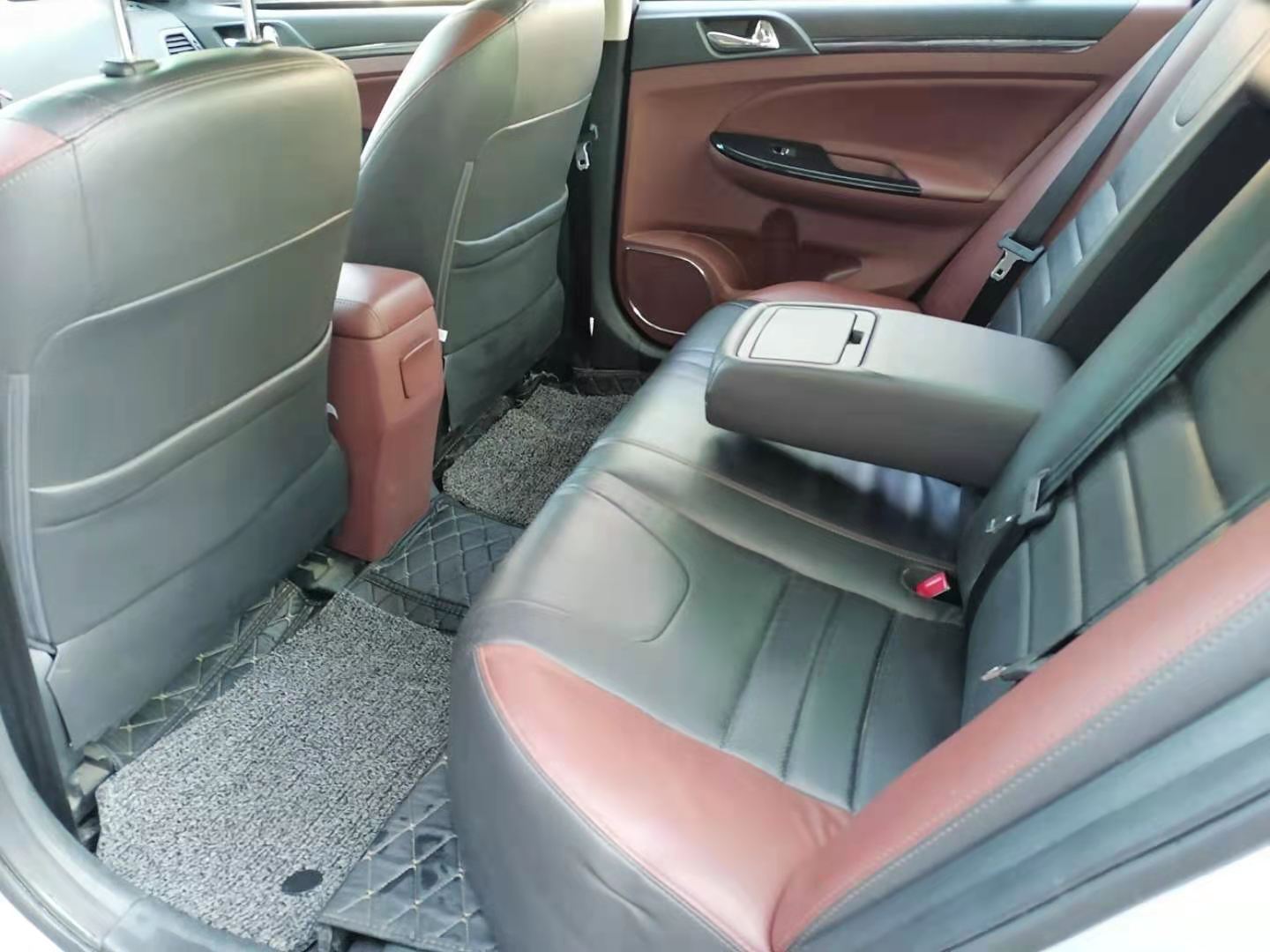 胖哥喜提星途,胖哥喜提爱车