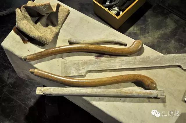 许师傅红木家具保养,黄花梨方凳子修复方法