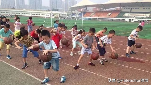 早上第一节体育课怎么上,早上第一节课适合上什么科目