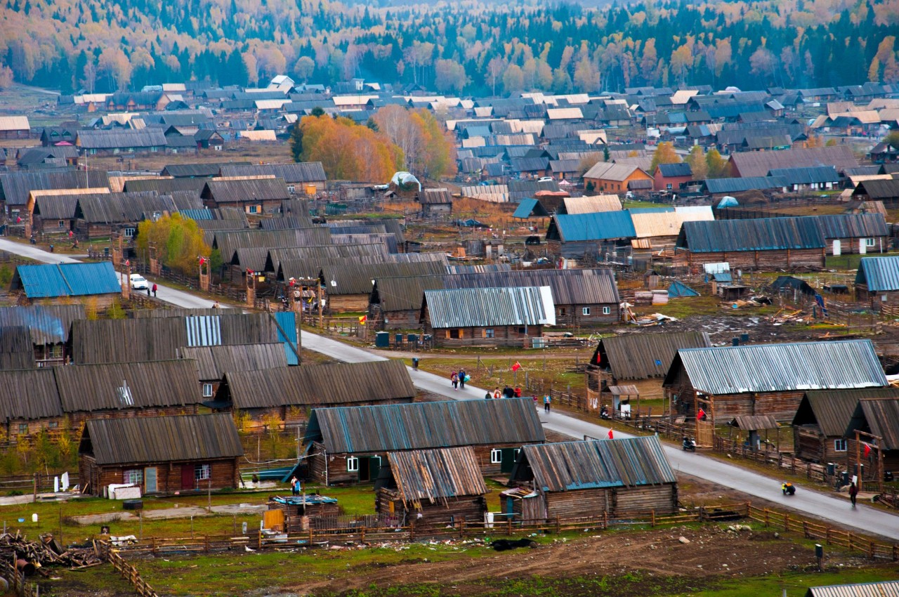 你永远不会体会到*疆新**公路的风情万种，除非你亲自自驾到那里！