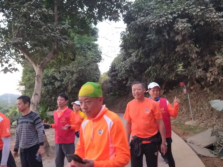 魅力深马，微马同行！六约微马助力深圳国际马拉松